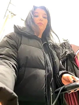 Tisha_Busty live sex cam