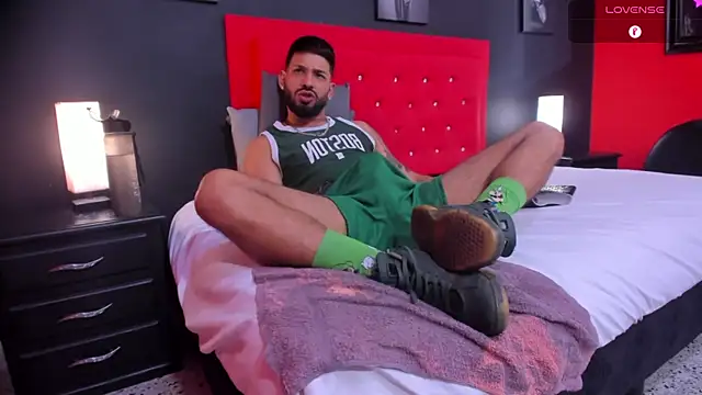 Thiagogomez live sex cam