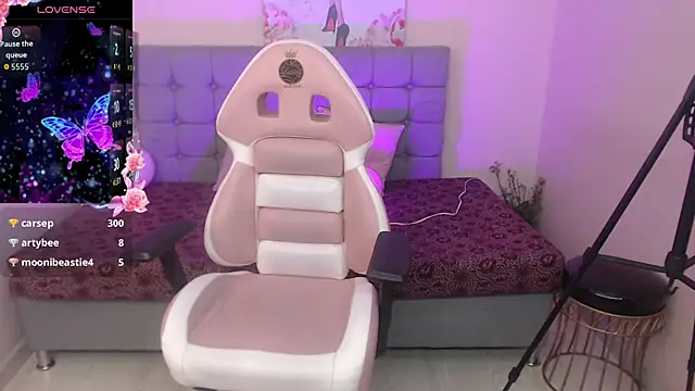 Violet_raine_ live sex cam