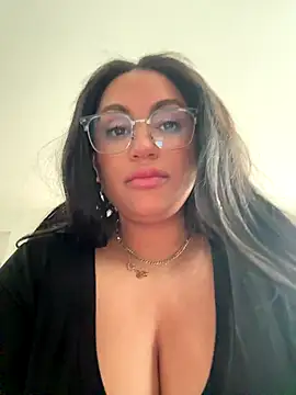 MeghanXO live sex cam
