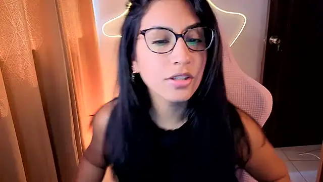 chloebum_'s cam snapshot