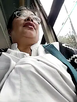 __valentina18 live sex cam