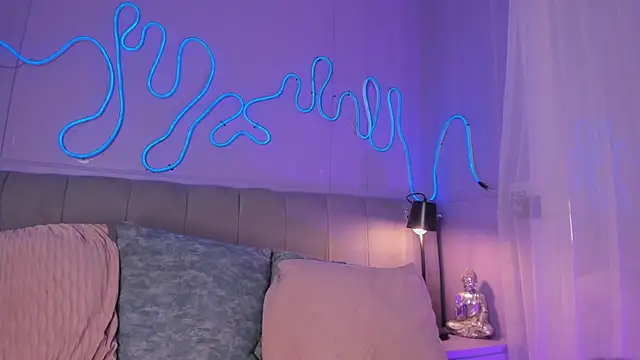 Sofly_s live sex cam