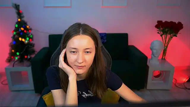 LuluPatterson's cam snapshot