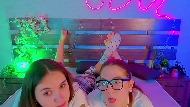 MargaretMorris's cam snapshot