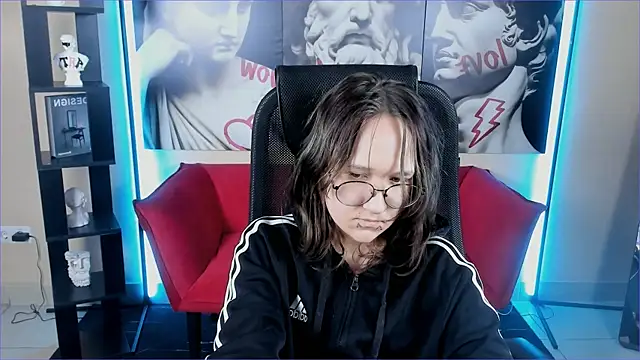 Sylvia_Reed's cam snapshot