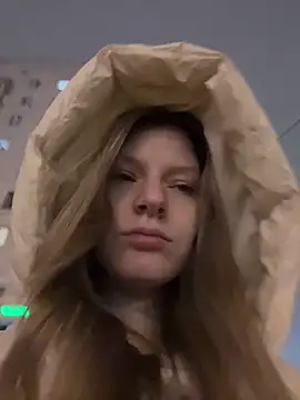 MaryHiggins live sex cam