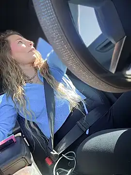 PrettiPluto live sex cam