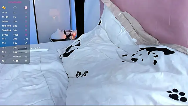 Ellamilano9 live sex cam