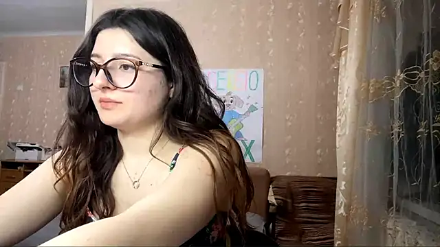 DonnieBooton live sex cam