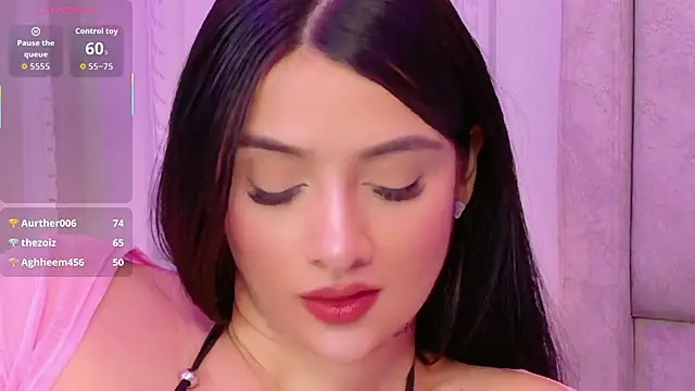 Harper-Avary live sex cam