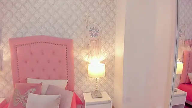 marthina_adams's cam snapshot