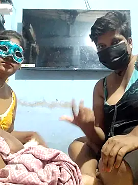 divyatamil143's cam snapshot