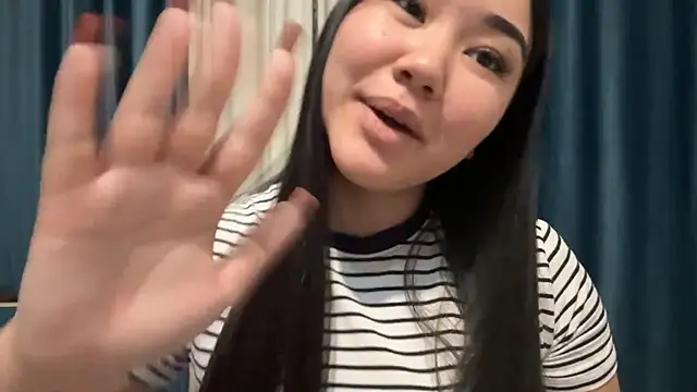 APRYLSUN live sex cam