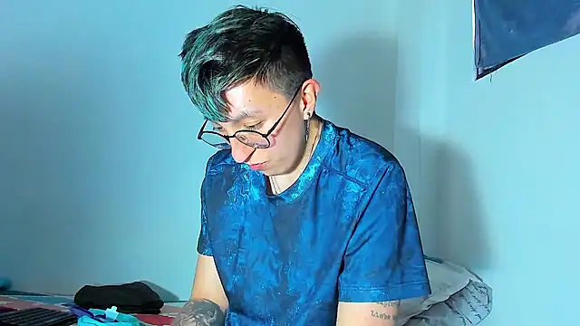 Sexyboy_666 live sex cam