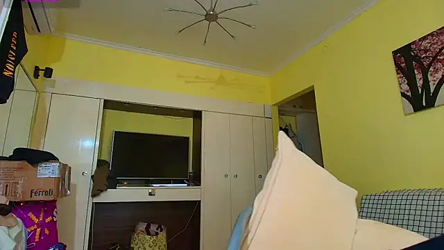 HungEddy live sex cam