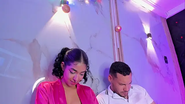 Aron_and_molly live sex cam