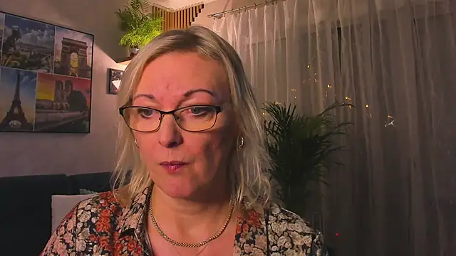 vanessa_chat's cam snapshot