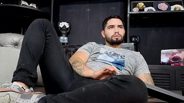 matteosantos live sex cam