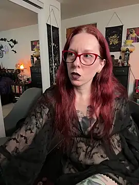 ScarletPanes's cam snapshot