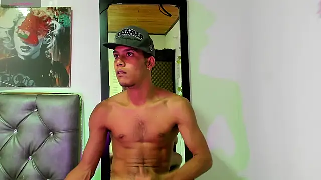 xxKamadevaxx's cam snapshot