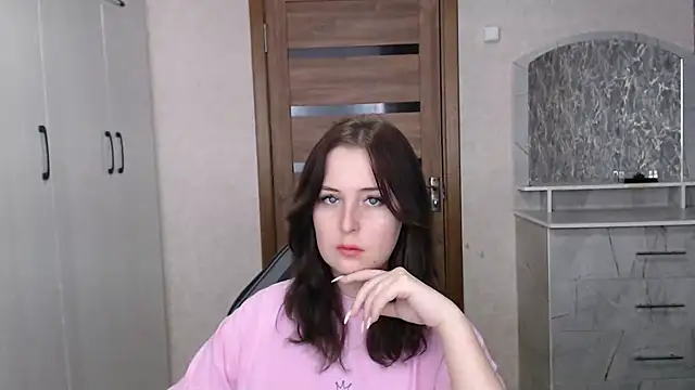 Kristy-Max live sex cam