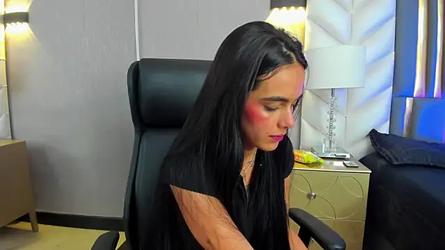 ChloeHarper_ live sex cam