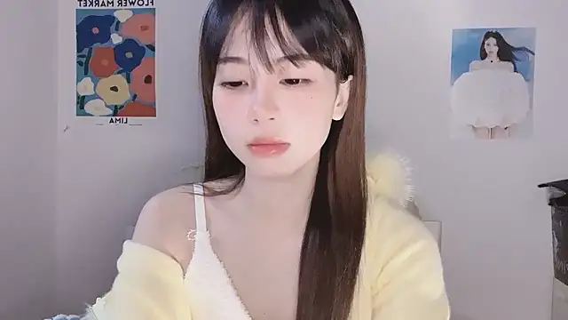 -Hottie's cam snapshot