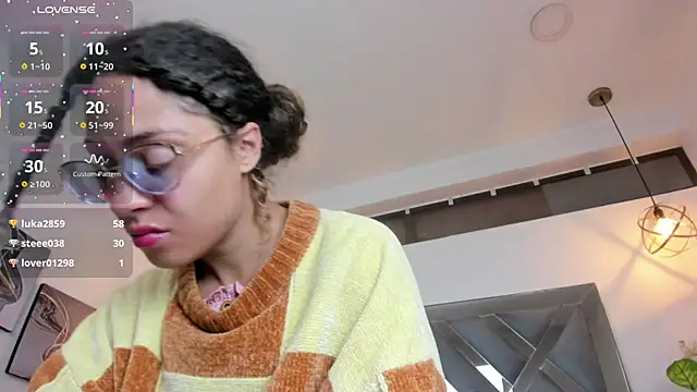 Hanna_Cornee_'s cam snapshot