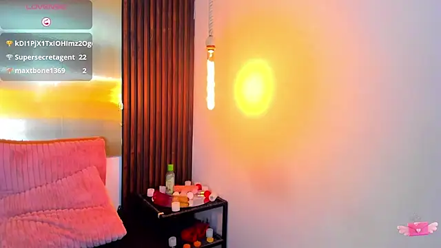 LunaaMorena's cam snapshot