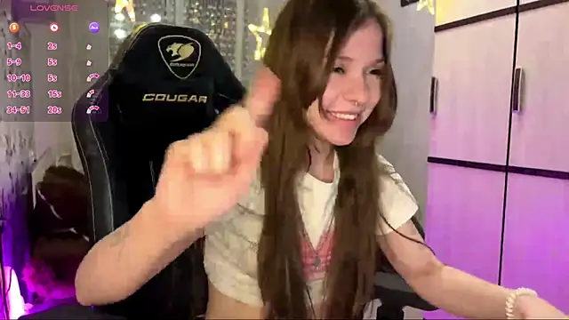 GayleLuu live sex cam