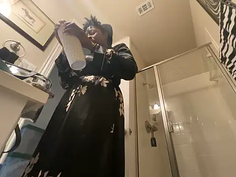 wynterheat's cam snapshot