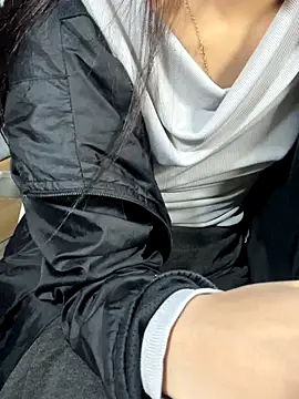 Mina048's cam snapshot