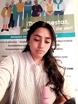 ANDREA-10_'s cam snapshot