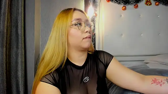 ximenanoah's cam snapshot