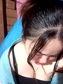 Bee-bgolden's cam snapshot