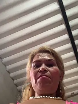 dirty_mother3's cam snapshot