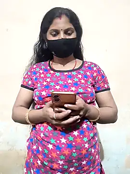 Pooja_bhabhi00's cam snapshot