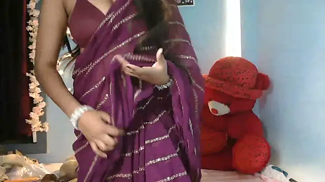 Reena_Singh53's cam snapshot