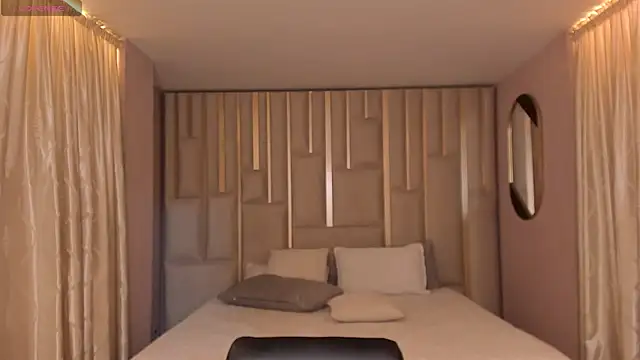 AmberFox1's cam snapshot