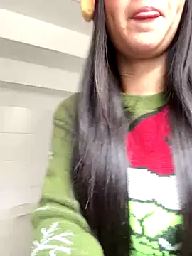 EmmyEvans1's cam snapshot