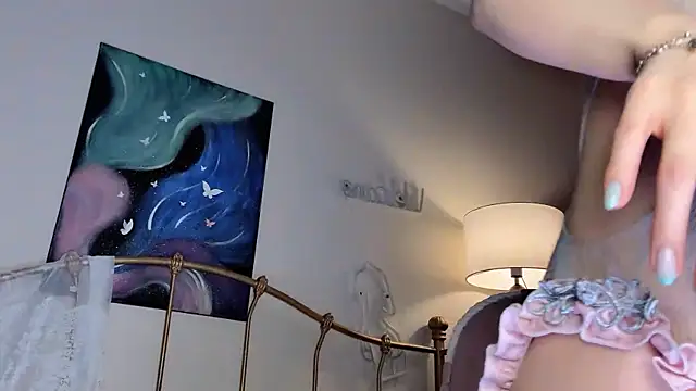 kiraa-0051 live sex cam