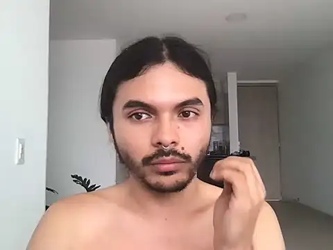 Luka_thin live sex cam