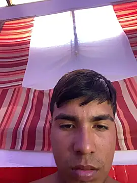 Jose_20_parra's cam snapshot