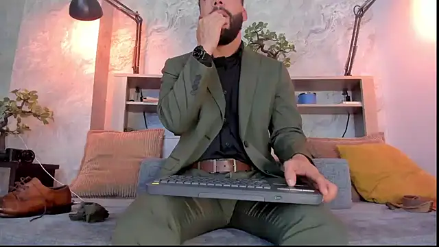 bruno_woods's cam snapshot