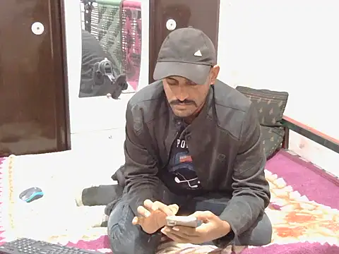 HotXKrish's cam snapshot