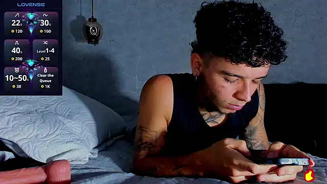 Ian_Castillo_ live sex cam