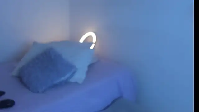 violetaebony live sex cam