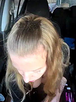 Jassy_Foxy live sex cam