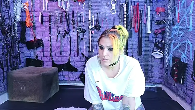 PANDORANEZZ live sex cam